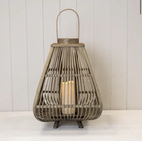 Medium bamboo lantern with - medium,