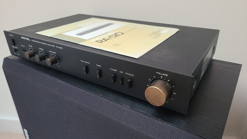 Rotel 820 stereo integrated - rotel,