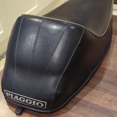 Vespa original seat piaggio - ,