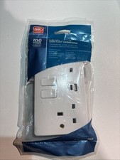 MK K2766WHI 2 Gang 13a + 1 x