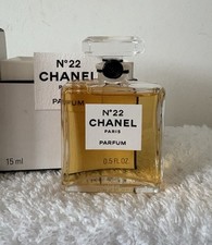 CHANEL  No. 22  Les Exclusifs