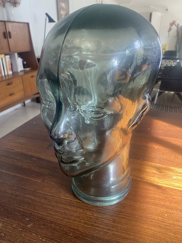 Glass head display - head,