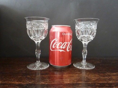 Antique tudor crystal tud - 2x,