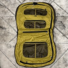 Crumpler Luggage Landing Gear
