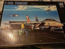 Trumpeter 1/32 F-14A (Early) Tomcat Kit #03201
