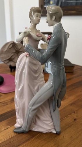 Lladro 1528 love you truly - you,