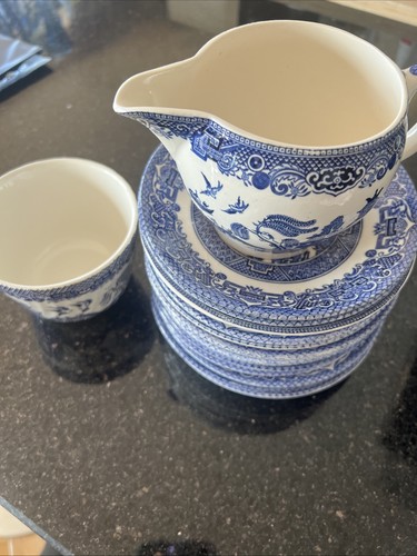 Blue willow pattern milk jug - milk,