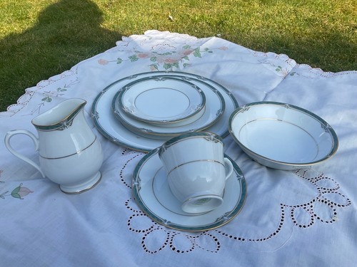 Bone china piece dinner - bone,