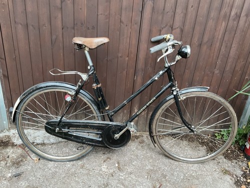 Vintage 1950s ladies bike - bike, by