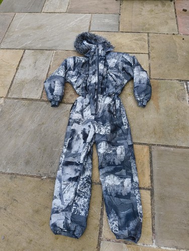 Ski suit size - suit,
