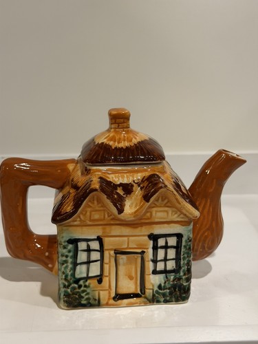 Vintage cottage ware - ware, teapot