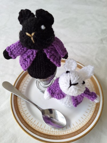 Hand knitted bunny - 2,