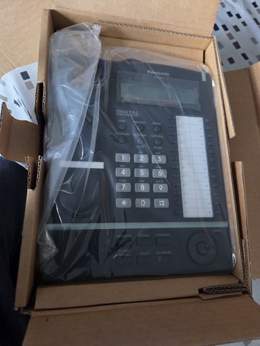 Panasonic t7630e digital - panasonic, kx-t7630e-b