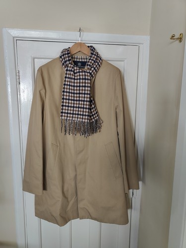 Aquascutum beige mid length - beige,