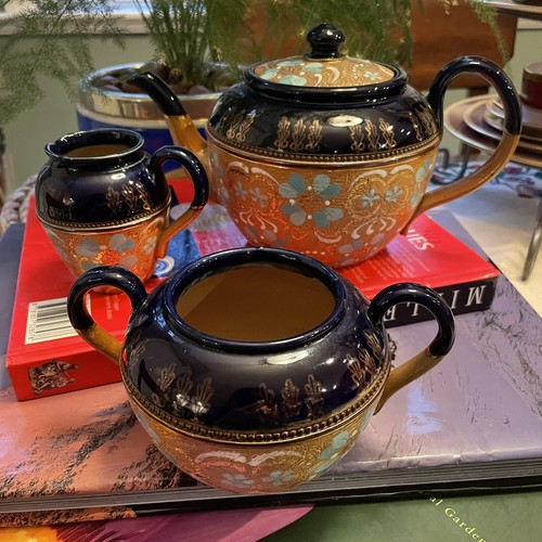 Antique royal doulton lambeth - antique,
