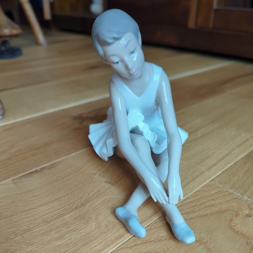 Nao lladro daisa porcelain - nao,