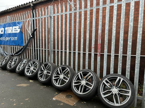 Genuine audi rs3 - 18”,