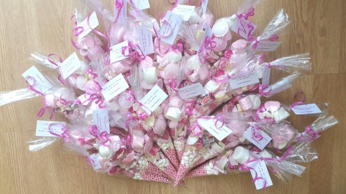 Pink pre filled sweet - pink,