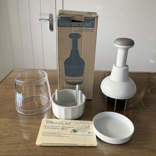 Pampered chef food chopper - pampered,