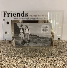 MOMENTS FOREVER FRIENDS GLASS