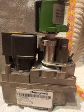 Honeywell Gas Boiler Valve Sprint Rapide RS75  V4700N