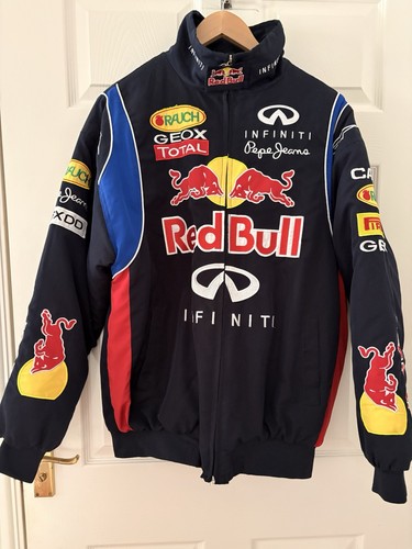 Red bull sauber petronas - bull,