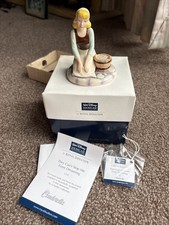 Royal doulton figurine - doulton, of