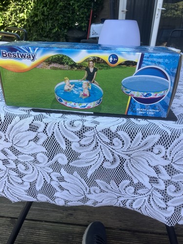 Paddling pool