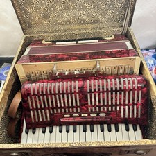 Weltmeister Accordion 120 Bass