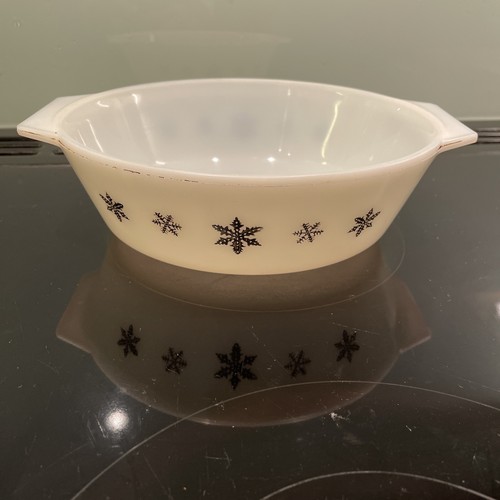 Pyrex vintage black snowflake - vintage,
