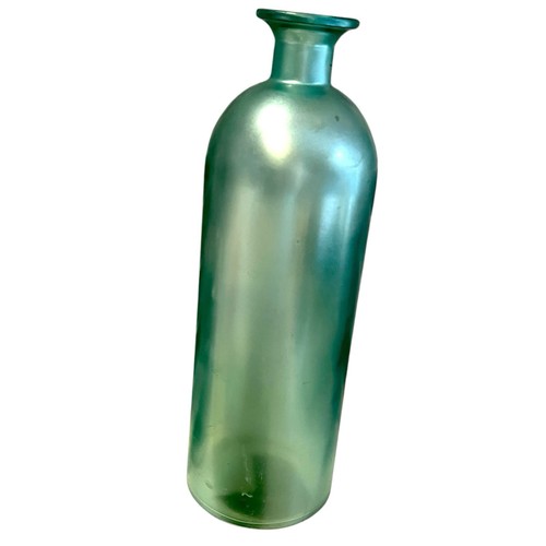 Green iridescent glass - iridescent,