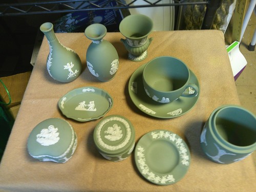 Wedgwood green white - wedgwood,