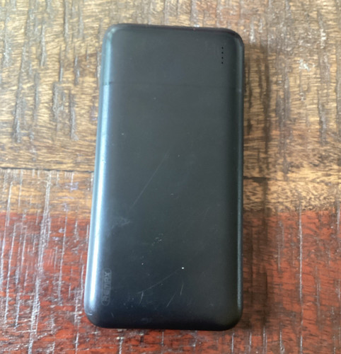 Black power bank portable - bank,