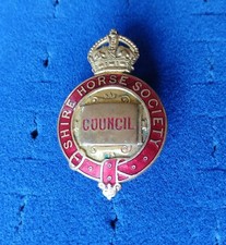 Red Enamel and Gilt metal Shire Horse Society badge. Council. Kings Crown. Heavy