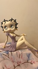 VERY RARE BRAND NEW BETTY BOOP FIGURINE LARGE BOXED RETIRED