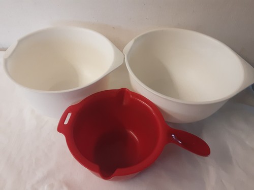 Graduated mixing bowls - bowls, +