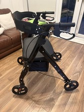 Helavo Bariatric Walker with