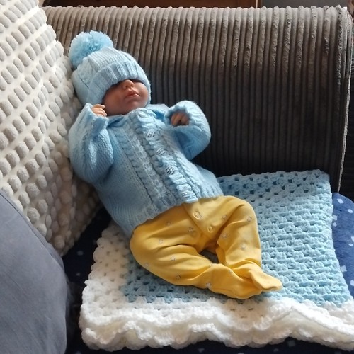 Months baby boys hand - 0-3,