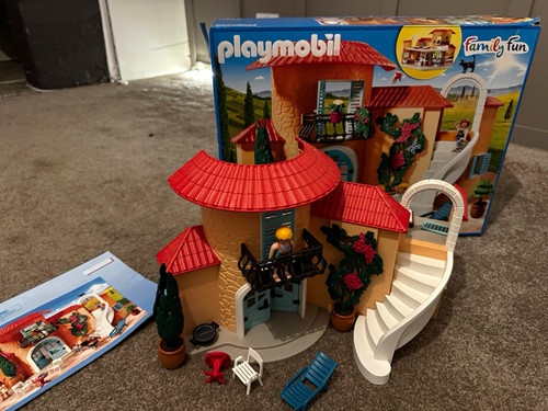 Playmobil family fun holiday - family,