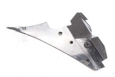 Side panel paneling in front