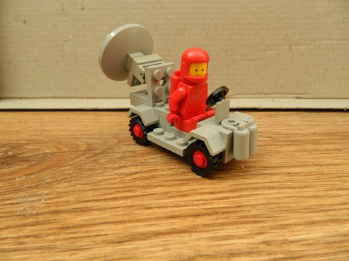 Lego space 889 radar - 889,