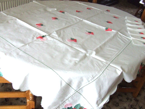 Vintage white cotton applique - vintage,