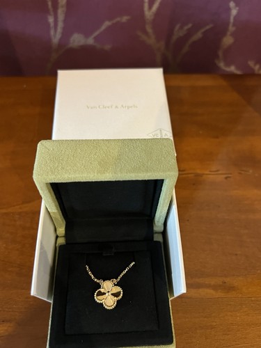 Van cleef arpels vintage - &,