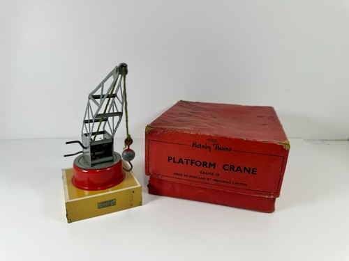 42330 hornby trains - trains, platform