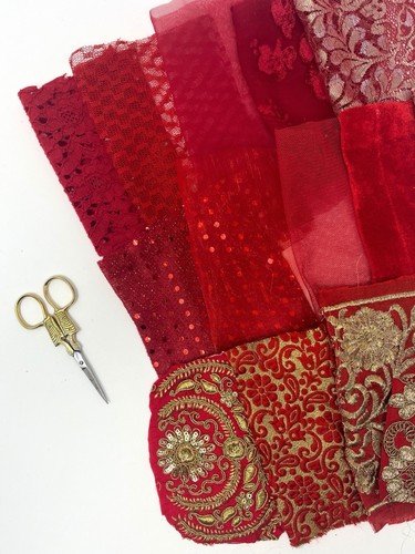 Textile arts crafts - &,