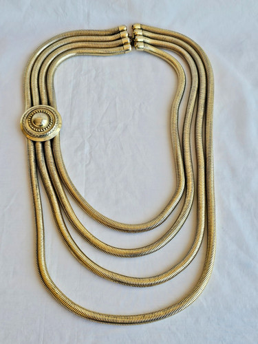 Stunning contemporary vintage