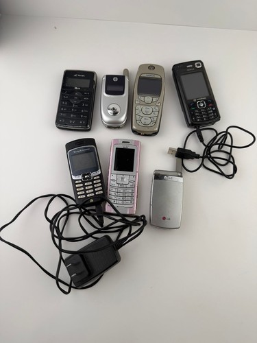 Vintage cell phone lot - cell,