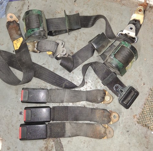 Bmw e21 rear seat - belt, set