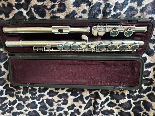 Yamaha flute yfl - yfl-211, #105