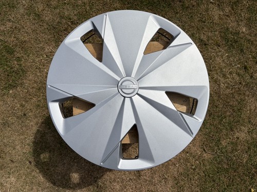 Genuine nissan townstar wheel - nissan,